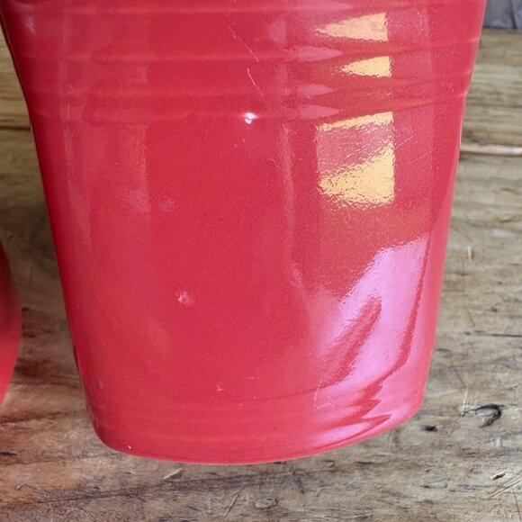 2 Homer Laughlin Fiesta Scarlet D Handle Square Bottom Mugs Fiestaware 12oz READ - Picture 6 of 12